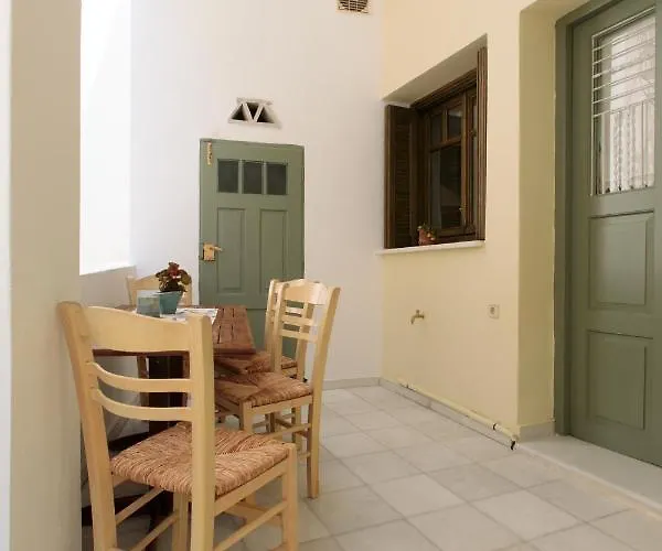 Alma Libre Chora 公寓 *